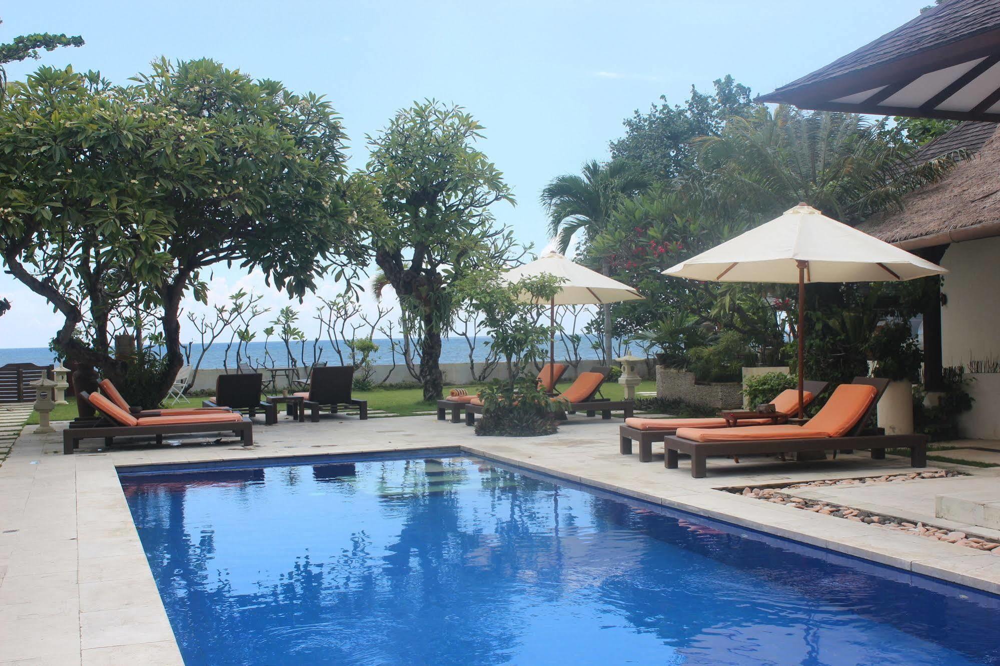 Frangipani Beach Hotel Lovina Zewnętrze zdjęcie