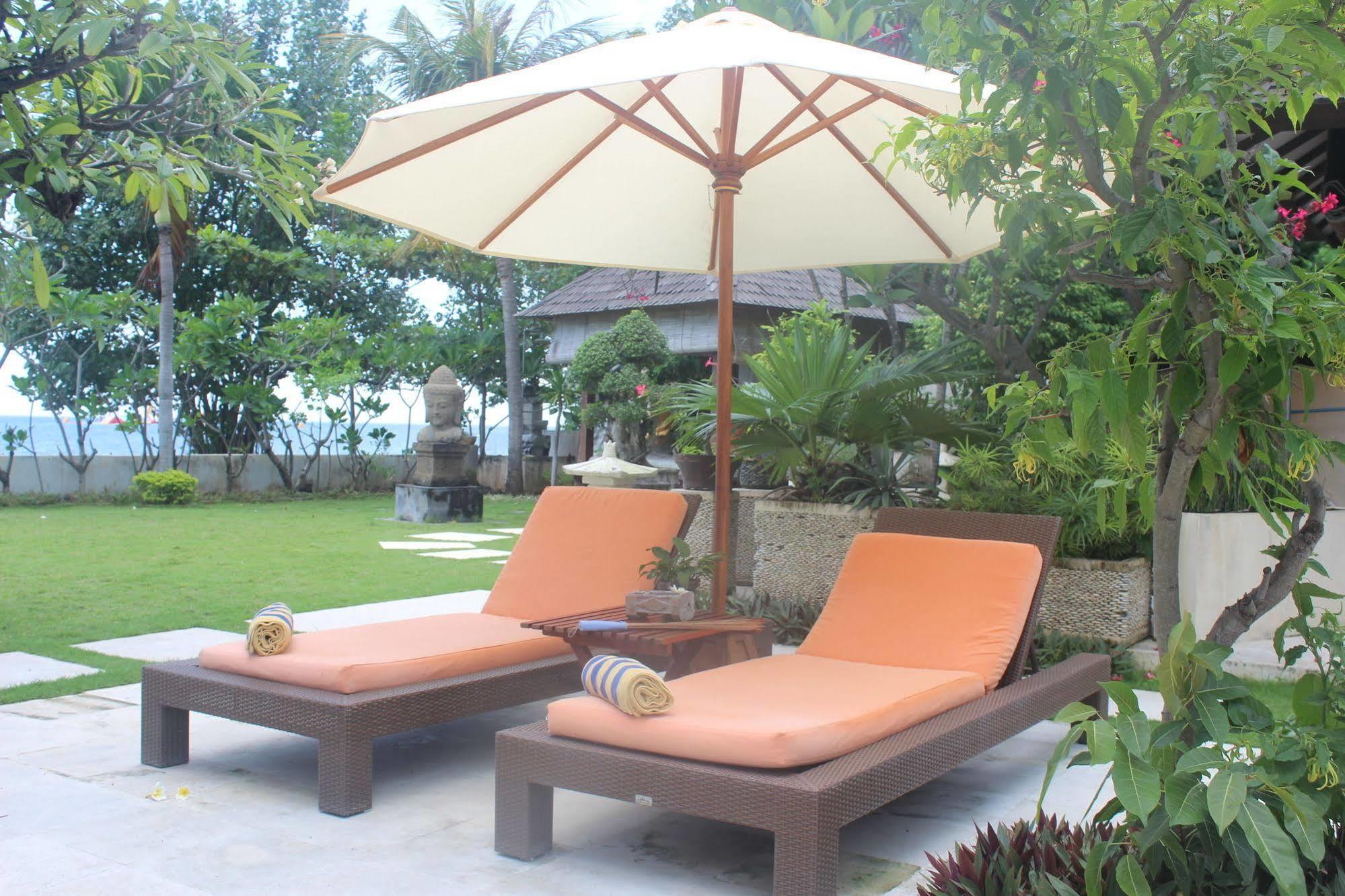 Frangipani Beach Hotel Lovina Zewnętrze zdjęcie